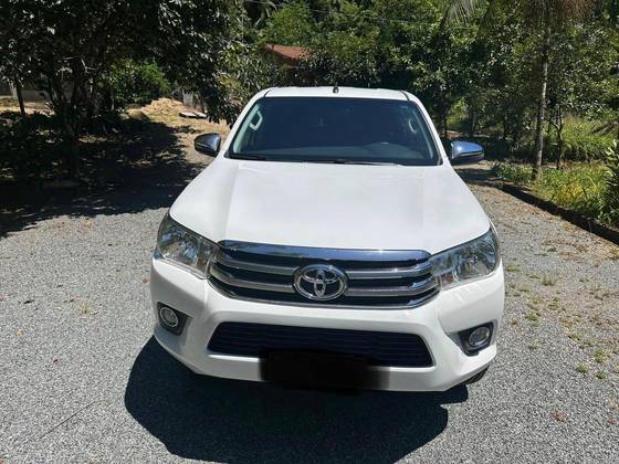 TOYOTA HILUX 2.8 SRV 4X4 CD 16V DIESEL 4P AUTOMÁTICO